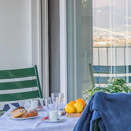 Apartament Holidays - Casa Artemio