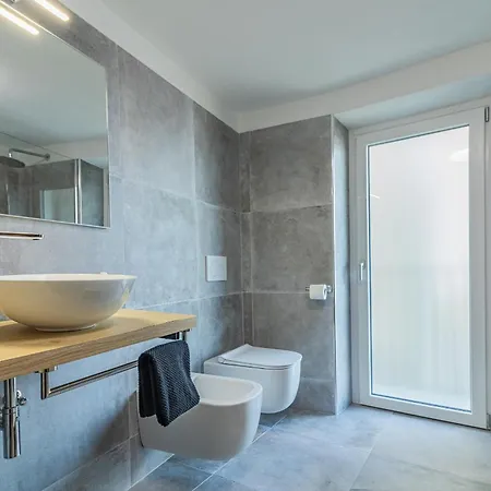 Holidays - Casa Artemio Bellano