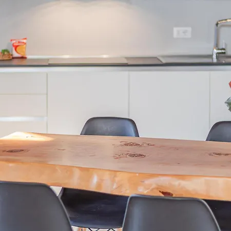 Holidays - Casa Artemio Apartment Bellano