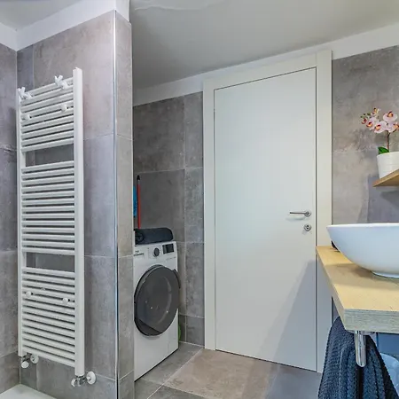 Apartament Holidays - Casa Artemio Bellano